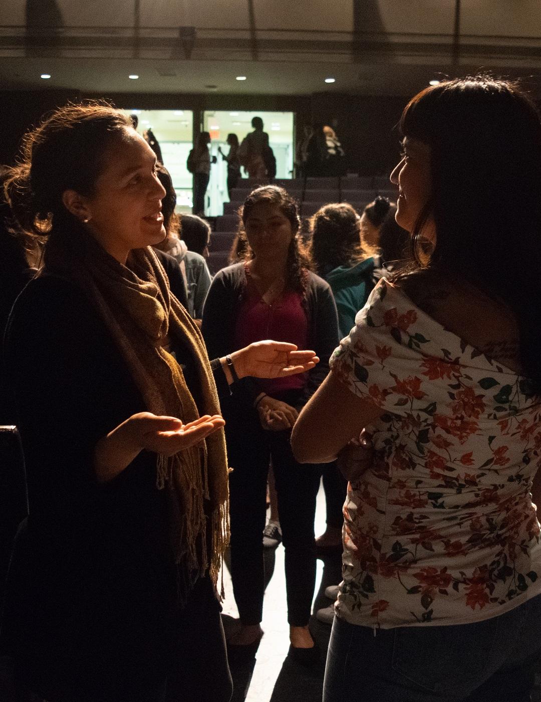 Students speaking to LHC 2018 keynote speaker